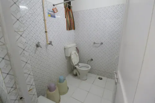 shikharji-single_large_room-nonac-6